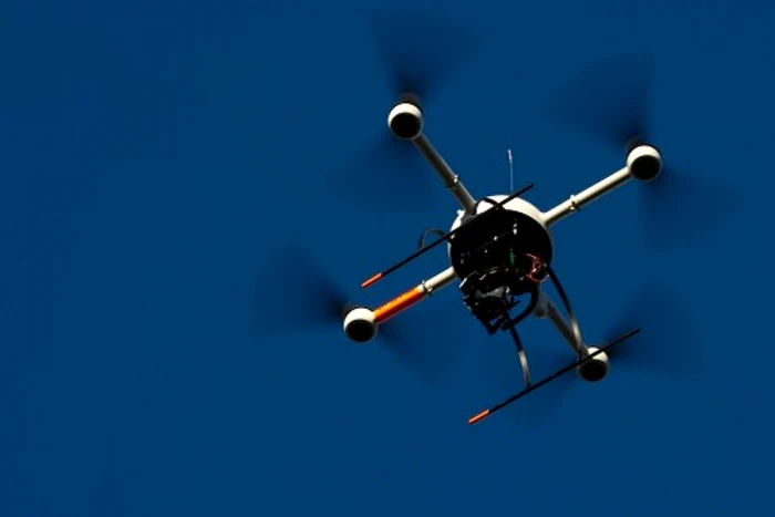 Dronele şi societatea Big Brother jpeg