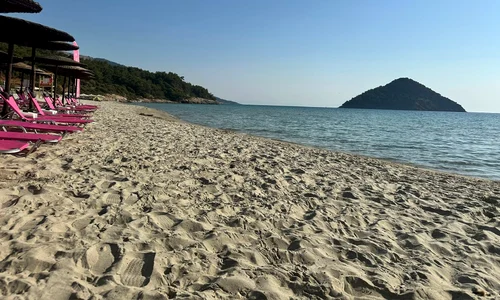 Plaja Paradise Beach din Thassos Grecia Foto Facebook Rodica Simion