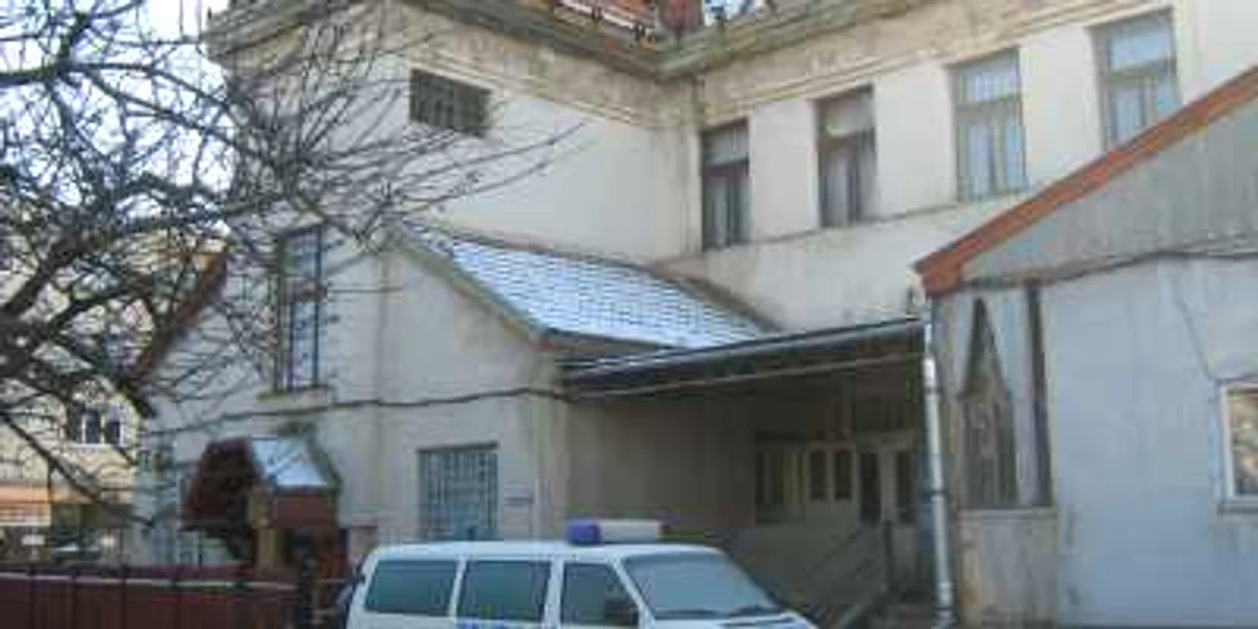 Fiul agresiv a fost audiat astăzi la sediul Poliţiei din Carei 