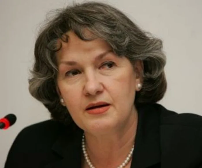 Așa arăta Mona Muscă în 2006, atunci când a fost obligată să iasă din politică