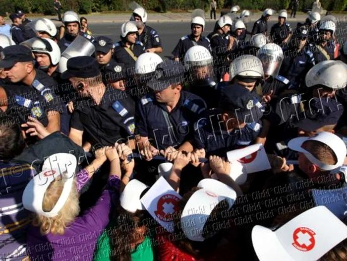
    Sofia, o fetiţă adorabilă, care seamănă leit cu mama eiFoto: Arhivă personală  