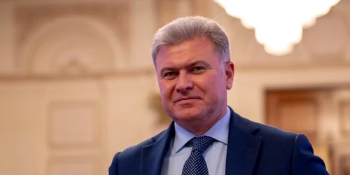 Victor Chirila fb jpg