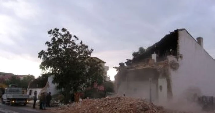 Craiova: Primăria, reclamată la Parchet pentru demolare abuzivă