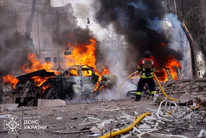 Rușii bombardează intens regiunea Sumî/FOTO:X/@Ukrsportbase