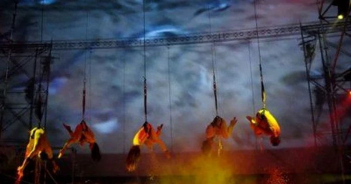 Spectacole fascinante vor fi puse în scenă