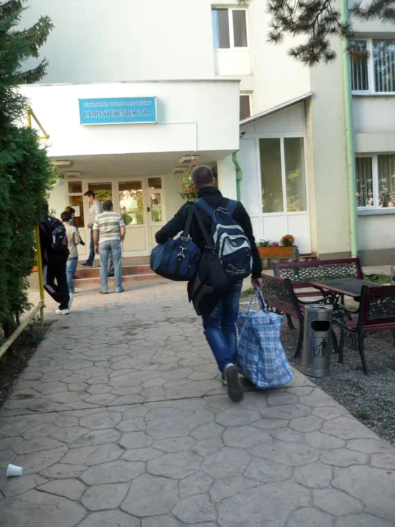 Studenţii şi-au ocupat locurile în cămine