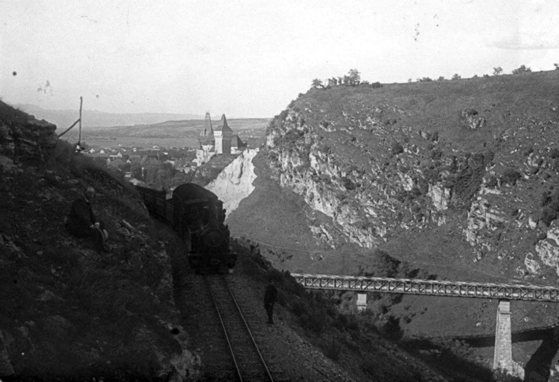 Imagini din arhiva Fortepan.hu, Schoch Frigyes. Calea ferată îngustă, în 1900.
