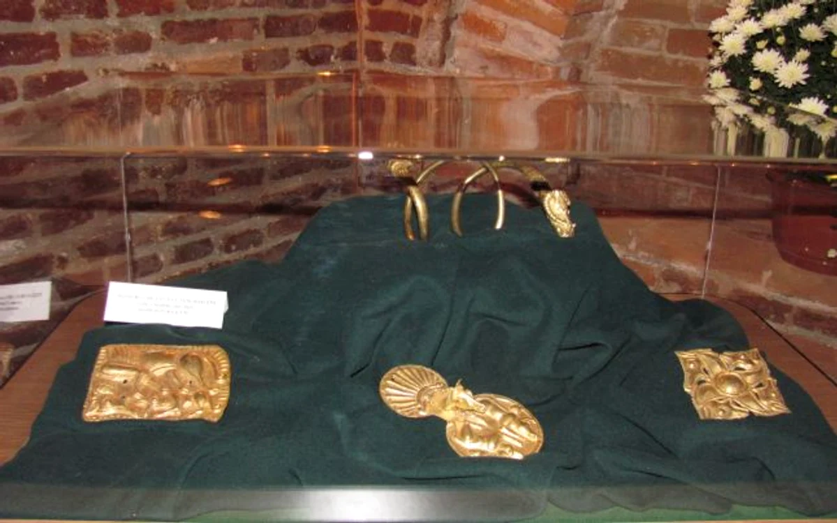 Tezaur Cucuteni-Băiceni
