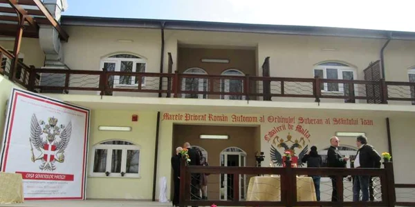 camin ostroveni