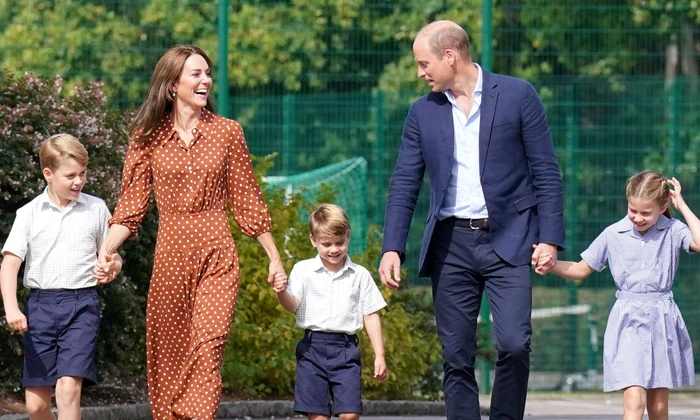Kate Middleton și William și au dus copiii la școală jpg