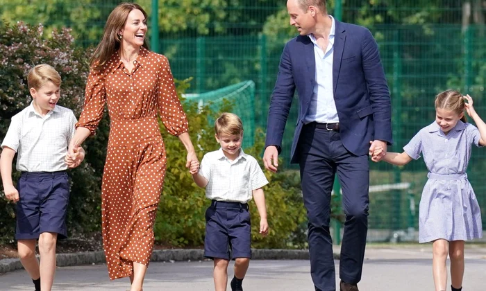 Kate Middleton și William și au dus copiii la școală jpg