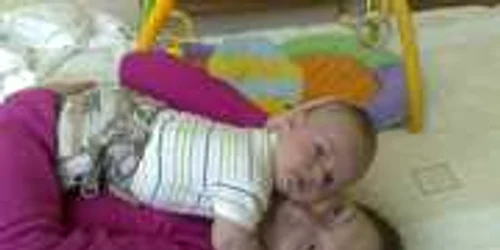 Mamele care vor să învețe să-și hrănească sănătos micuții pot profita de noile cursuri