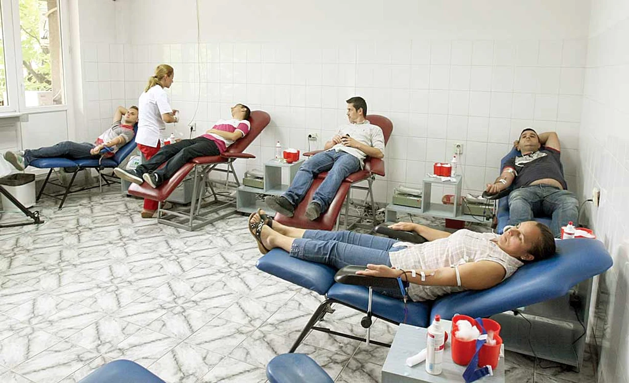 Sângele preluat de la donatori ajungea pe piața neagră