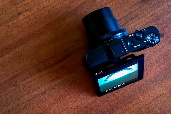 sony rx100ii foto razvan baltaretu/adevarul