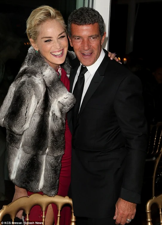 Sharon Stone şi fosta soţie a lui Banderas erau prietene buneSursă foto:Splash