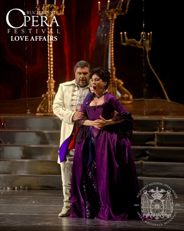 Carlo Ventre și Claudia Pavone în actul al doilea. Foto Andrei Grigore