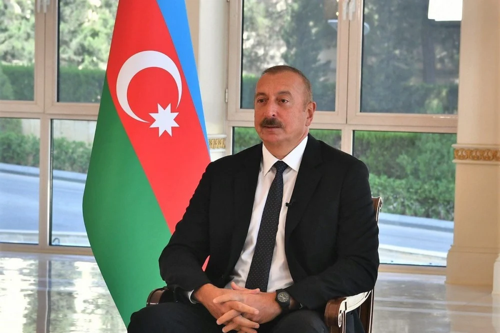 Tensiuni între Moscova și Baku. Președintele Azerbaidjanului acuză Rusia de un „atac intenționat” asupra ambasadei din Kiev