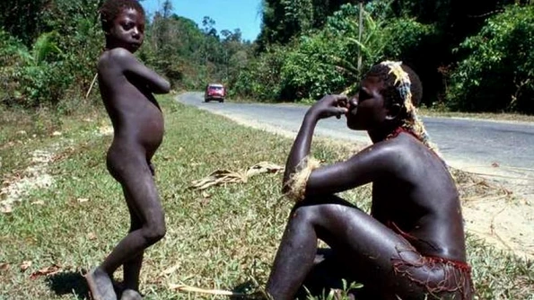 Exploatarea tribului preistoric Jarawa, safari uman jpeg