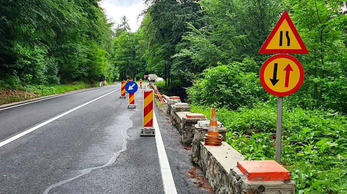 De aproape 6 luni durează etapa birocratică pentru repararea Drumului de Poiană FOTO Primăria Brașov