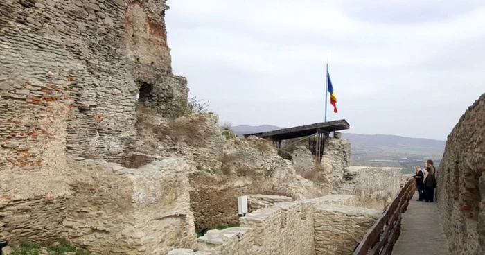 Cetatea Devei. FOTO: Daniel Guţă. ADEVĂRUL.