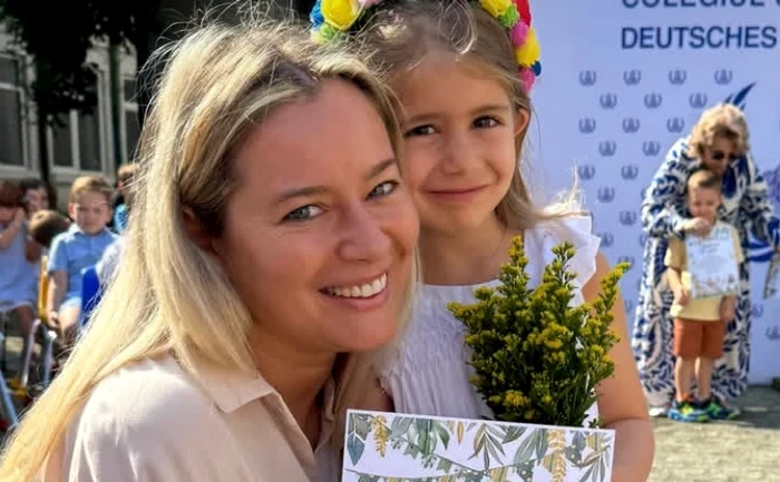 Vera a primit coronița foto: Instagram
