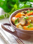 Tocanita cu carne de por si legume  Sursa foto shutterstock 144242482 jpg