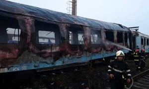 incendiu vagoane 2 0 jpeg