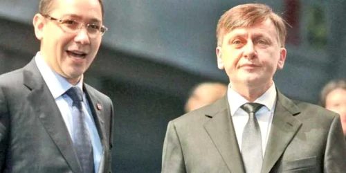 Ponta şi Antonescu se vor întoarce în Parlament pentru moţiune