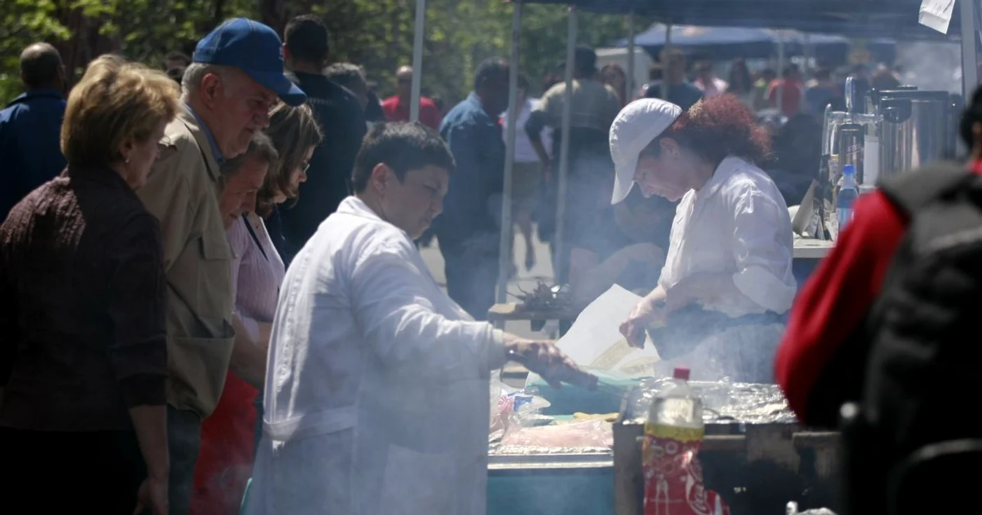 Concursurile pescăreşti, scrumbiile şi concertele sunt principalele ingrediente ale festivalului  Foto: Corina Misăilă