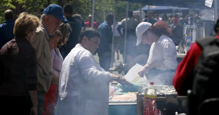 Concursurile pescăreşti, scrumbiile şi concertele sunt principalele ingrediente ale festivalului Foto: Corina Misăilă