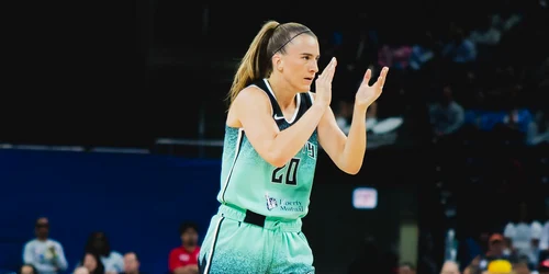 sabrina ionescu foto new york liberty jpg