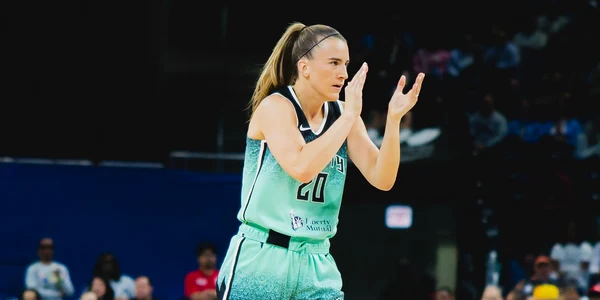 sabrina ionescu foto new york liberty jpg