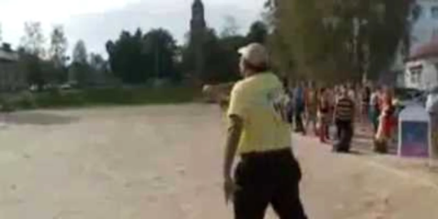 CM de aruncarea mobilului