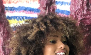 Această tânără superbă este personajul principal din videoclipul "My Love" jpeg