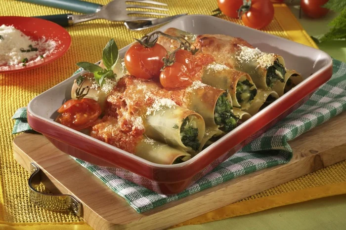 cannelloni spanac cascaval jpeg