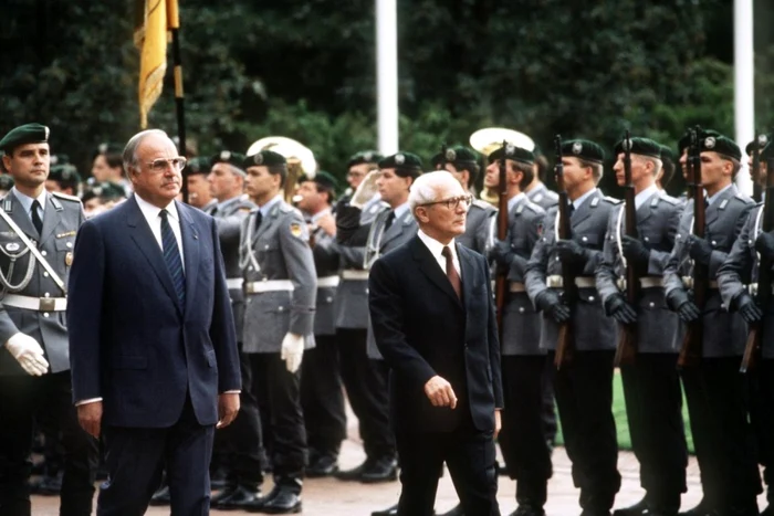 Helmut Kohl şi Erich Honecker în Bonn