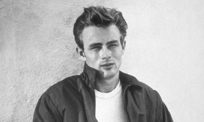 James Dean, în „Rebel fără cauză” 