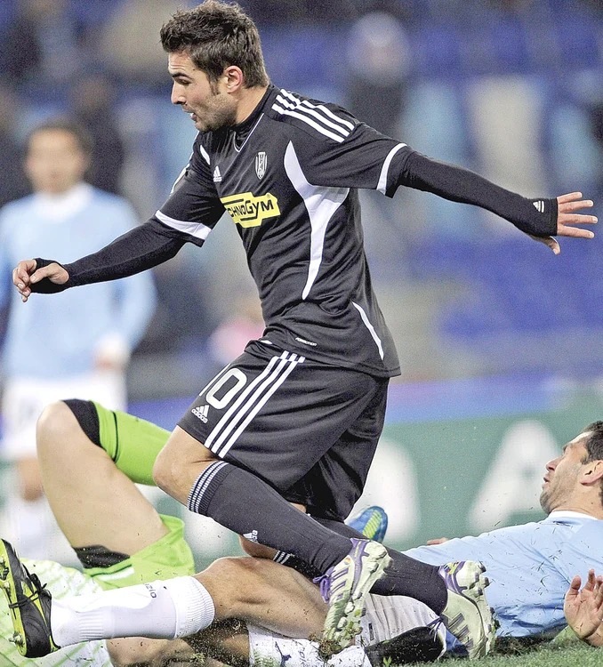 Adrian Mutu a marcat şapte goluri pentru Cesena, dar nu mai e pe placul conducătorilor clubului şi fanilor (foto: afp)