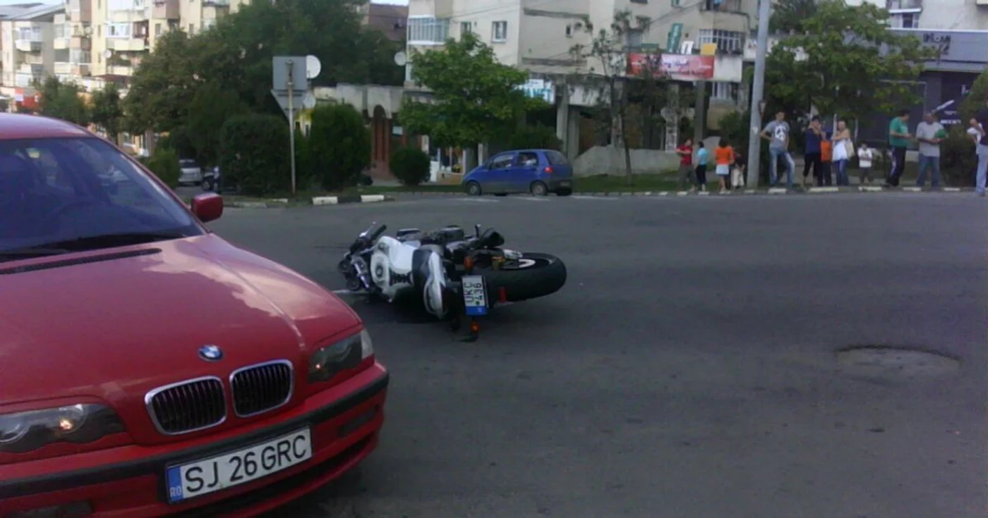 Bărbatul rănit a fost transportat la spital