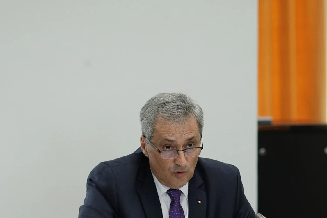 Ministrul Vela a anunțat lista zborurilor suspendate în zona roșie din 5 apilie și primul arestat în orașul carantinat Țăndăreifoto: arhiva personala
