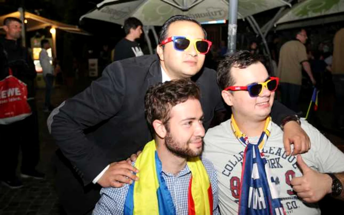 Suporteri ai echipei naţionale de fotbal a României. FOTO: David Muntean
