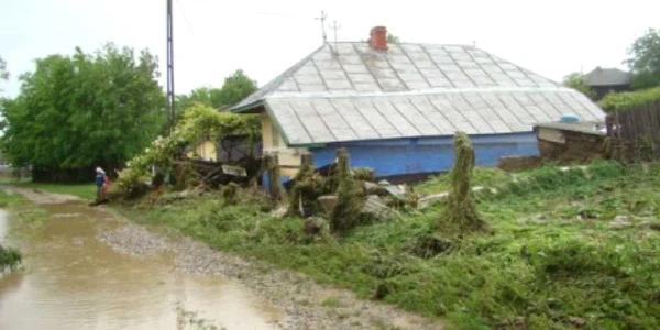 Viiturile au făcut ravagii