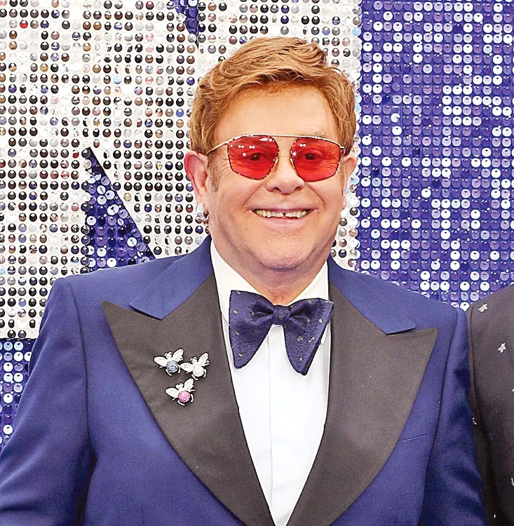 Elton John (72 de ani) - Avere: 500 de milioane $