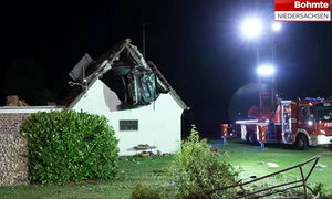 masina in casa Germania Captura video Bild png