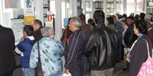 Societatea civilă este informată doar la nivel de declarații 