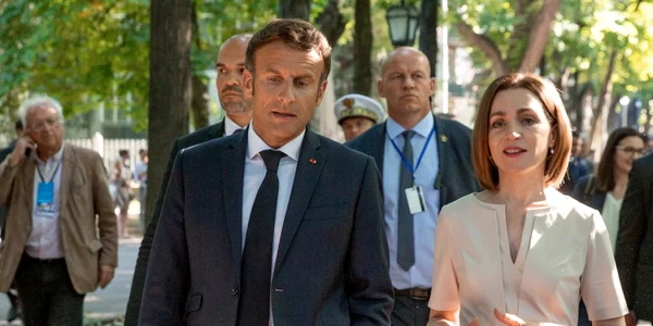 Maia Sandu si Emmanuel Macron FOTO Profimedia 