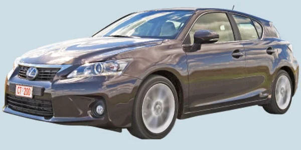 Modul sport face Lexus CT 200h sensibil mai agil decât celelalte modele hibride de pe piaţă