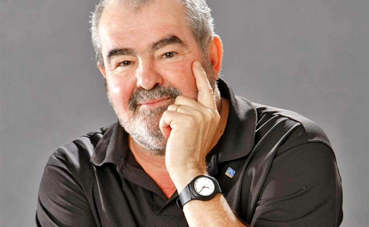 
    George Stanca  