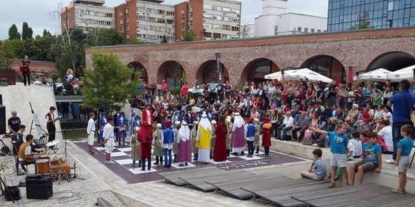 Şah la rege