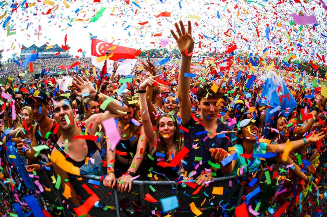 
    Muzică, veselie și distractie. Asta îți pregătește vara 2015foto: tomorrowland  